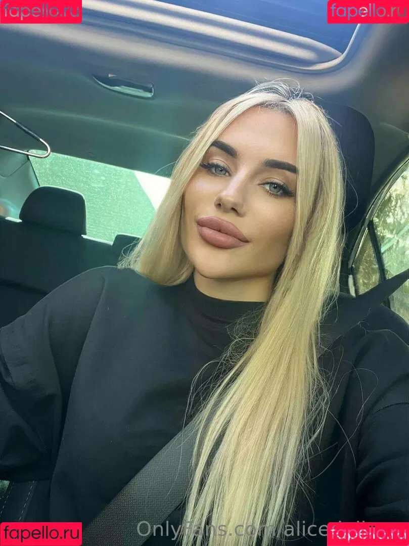 alicedollyua Onlyfans Photo Gallery 