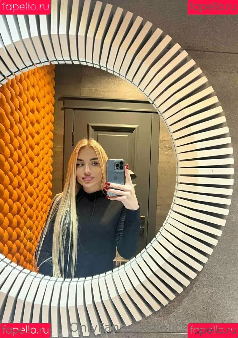 alicedollyua Onlyfans Photo Gallery 