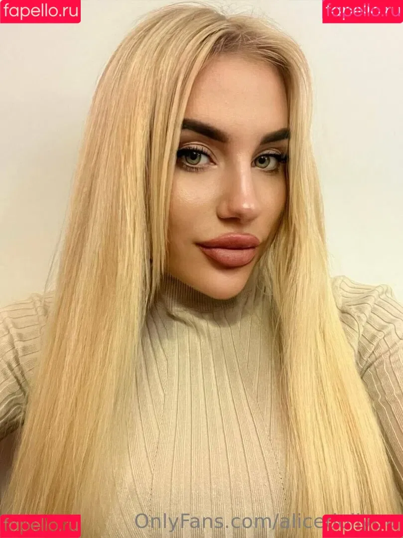 alicedollyua Onlyfans Photo Gallery 