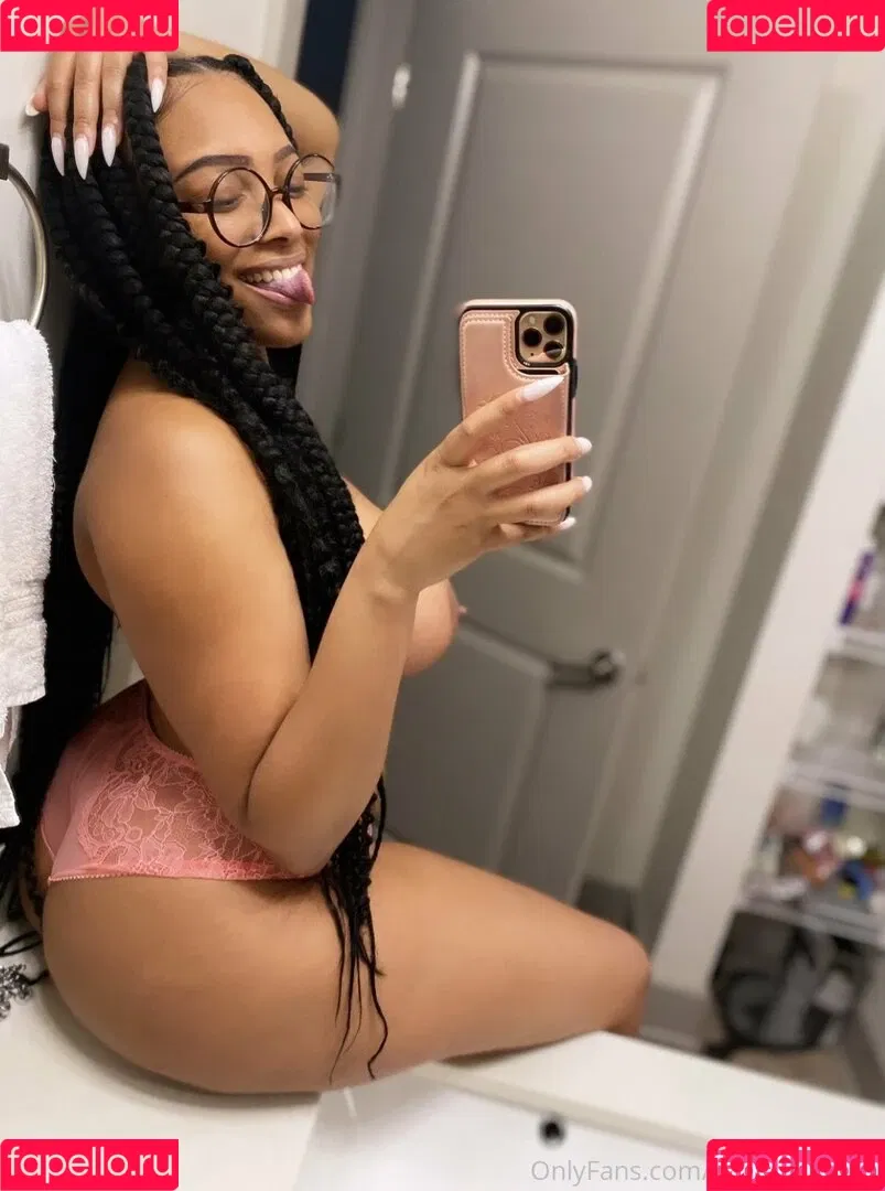 yagurlbubblez Onlyfans Photo Gallery 