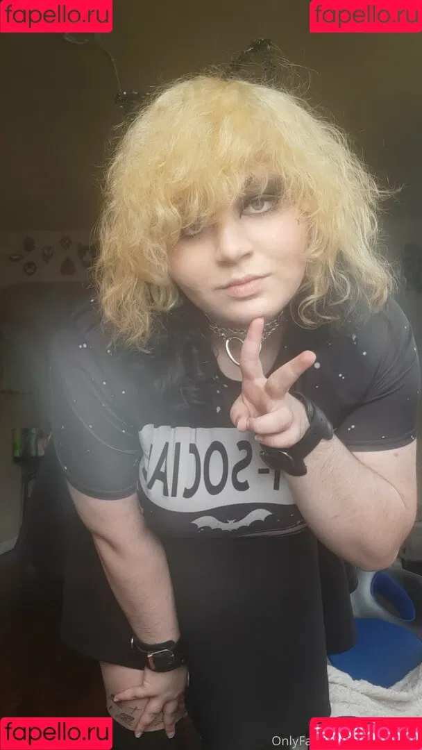 amy.lovotomy Onlyfans Photo Gallery 
