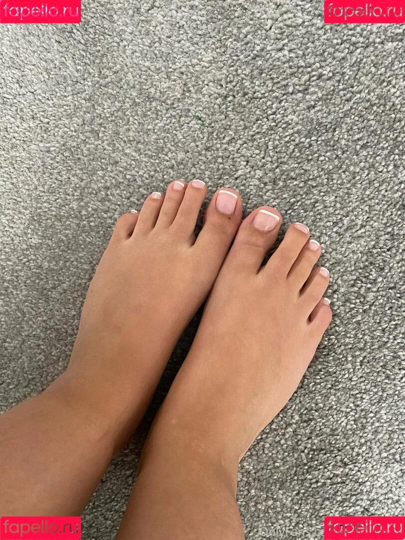 Savana Sky Onlyfans Photo Gallery 