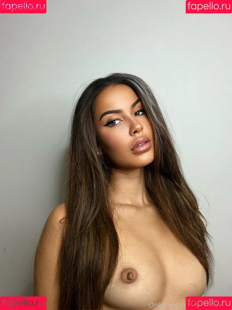 Savana Sky Onlyfans Photo Gallery 