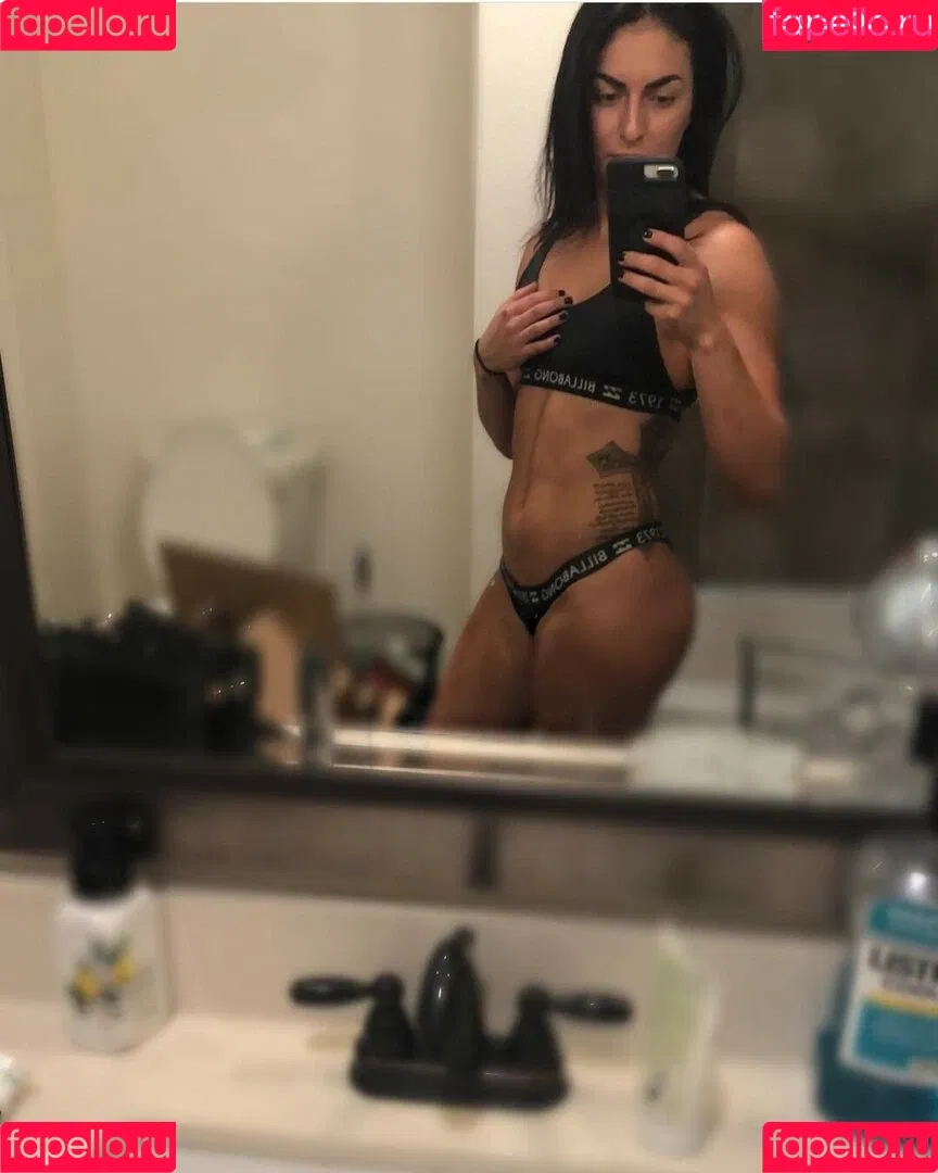 Sonya Deville Onlyfans Photo Gallery 