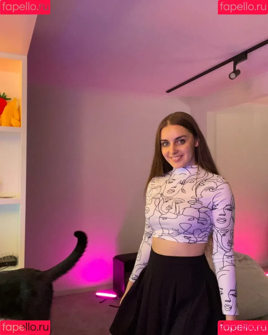 Loserfruit Onlyfans Photo Gallery 
