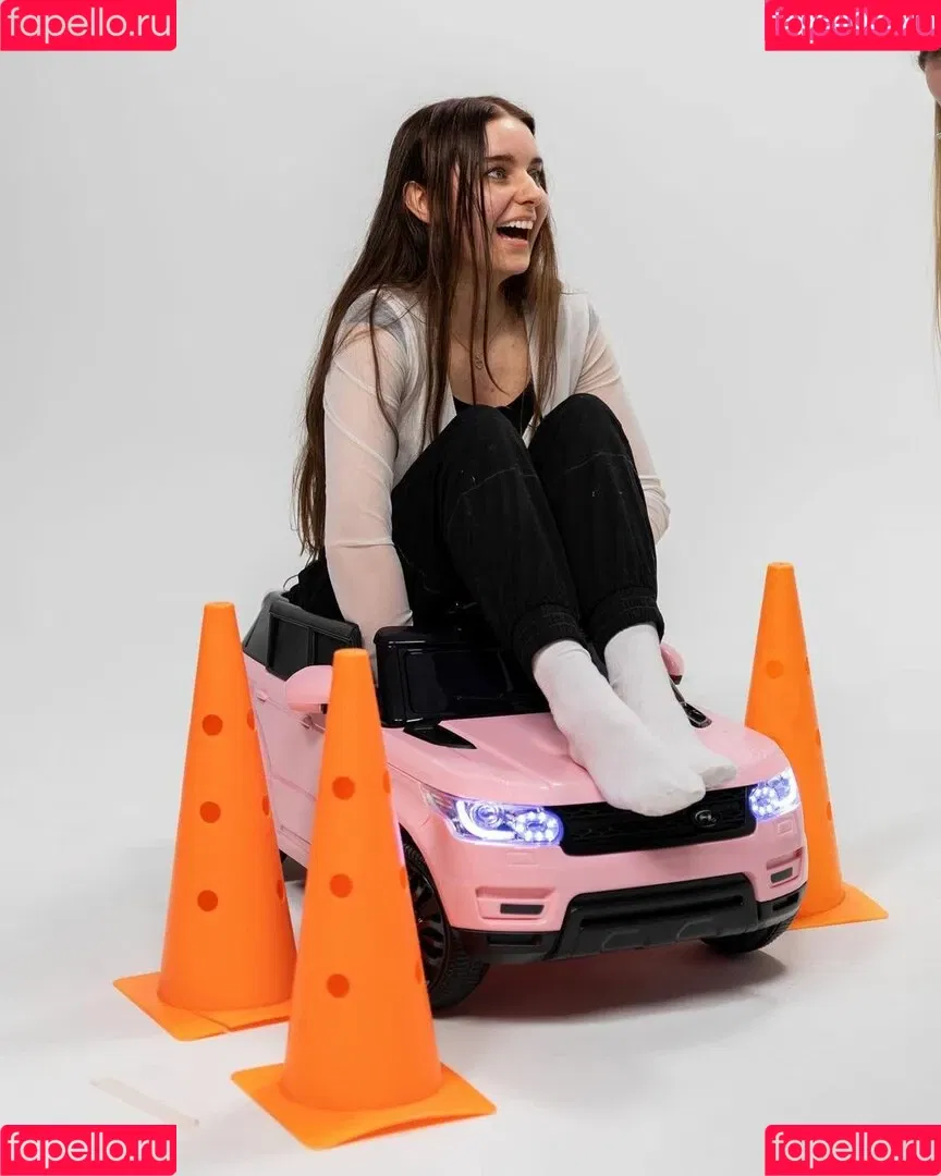 Loserfruit Onlyfans Photo Gallery 