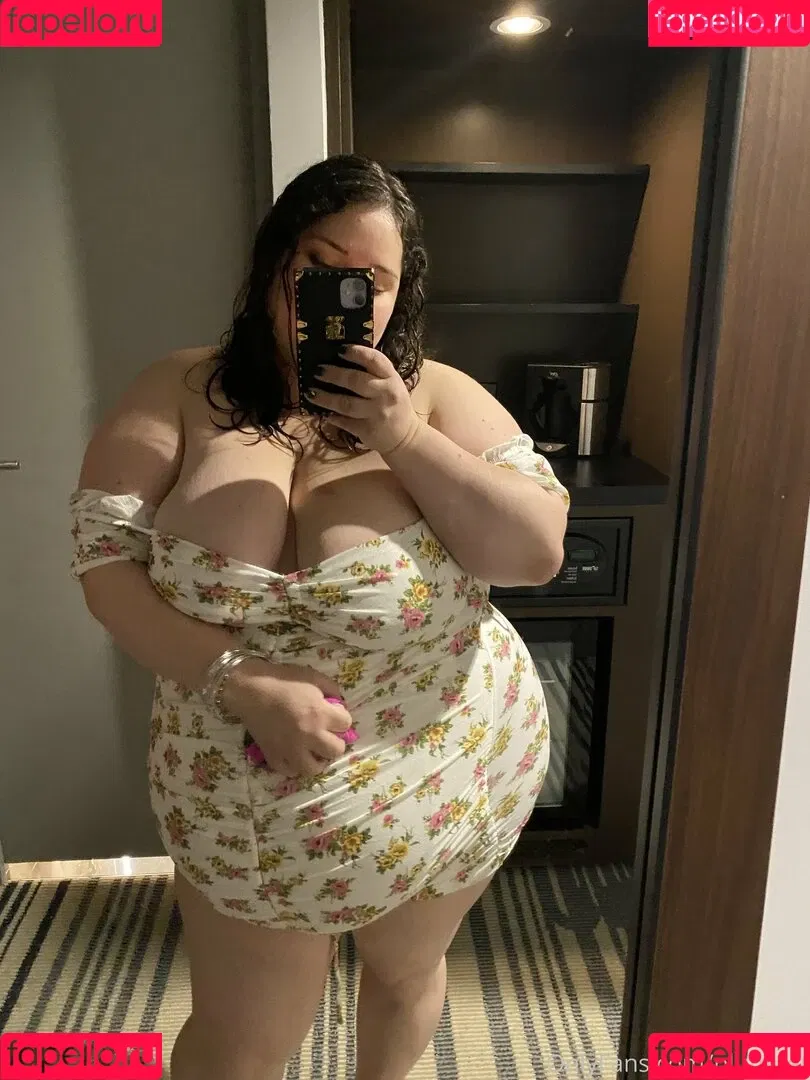lilycupcakes Onlyfans Photo Gallery 