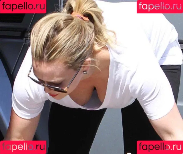 Hilary Duff Onlyfans Photo Gallery 