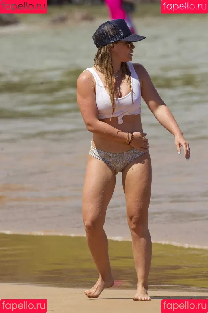 Hilary Duff Onlyfans Photo Gallery 