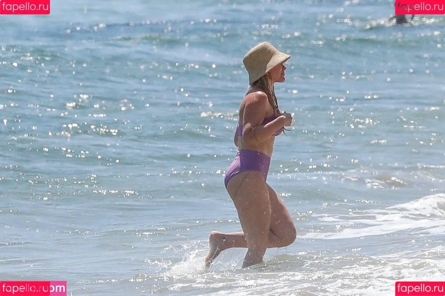 Hilary Duff Onlyfans Photo Gallery 