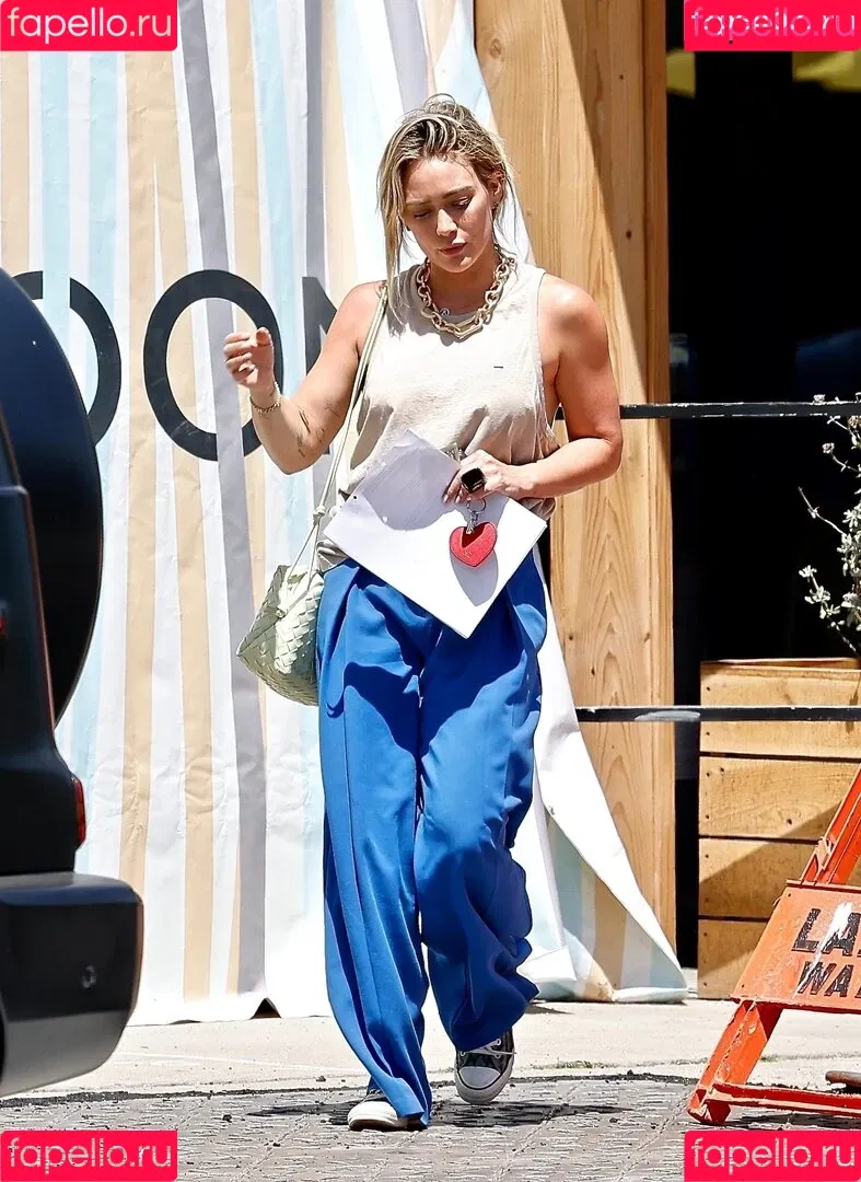 Hilary Duff Onlyfans Photo Gallery 