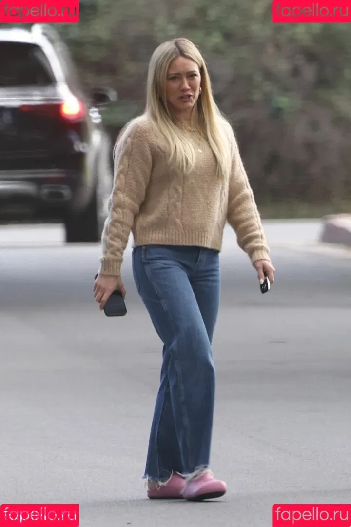 Hilary Duff Onlyfans Photo Gallery 