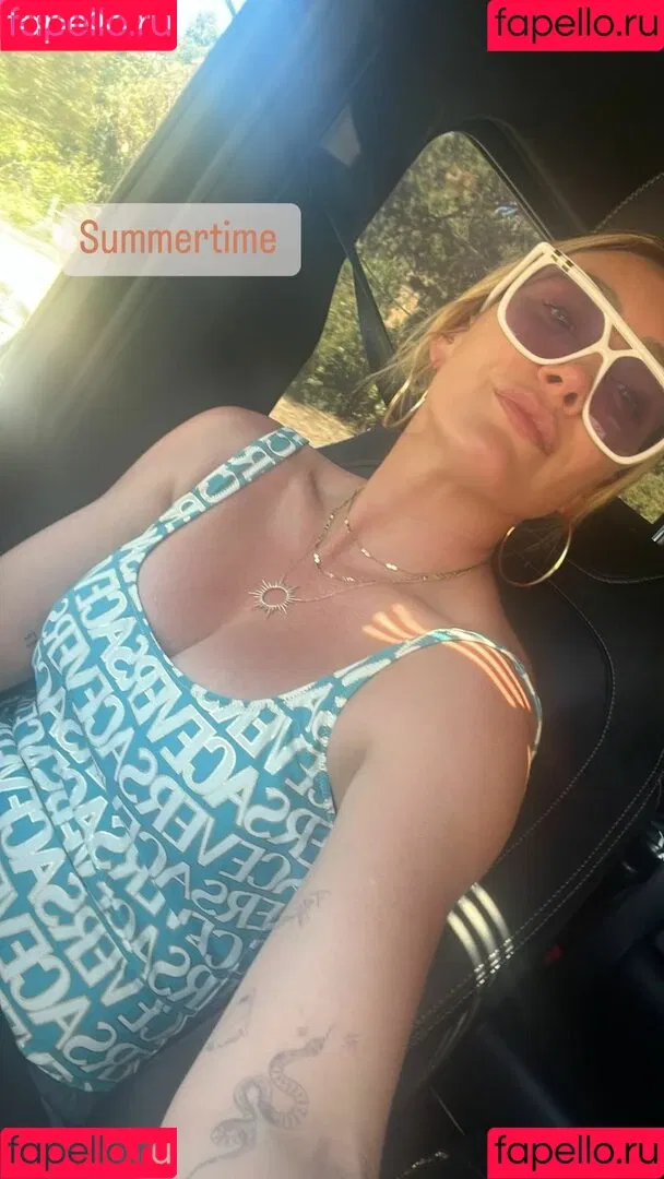 Hilary Duff Onlyfans Photo Gallery 