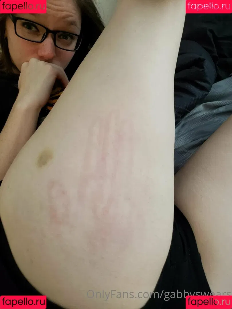 GabbySwears Onlyfans Photo Gallery 