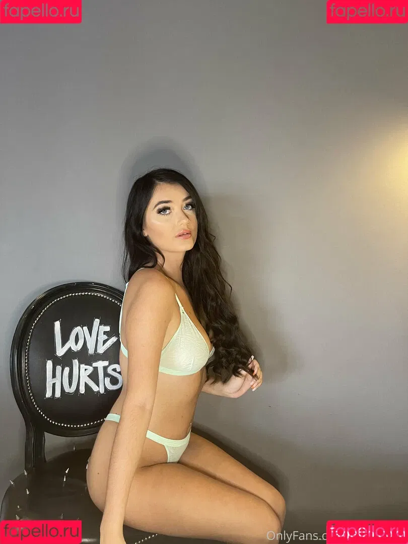 lorinajane Onlyfans Photo Gallery 