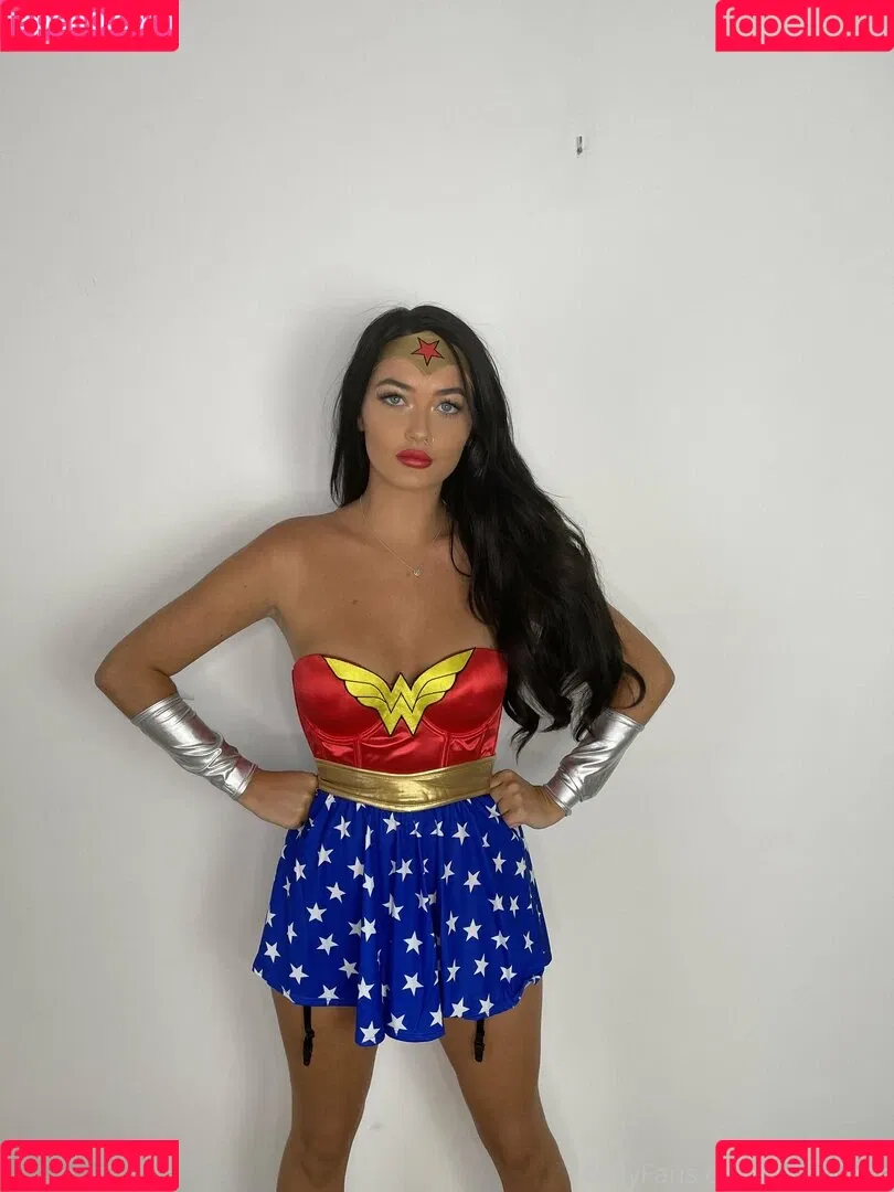 lorinajane Onlyfans Photo Gallery 
