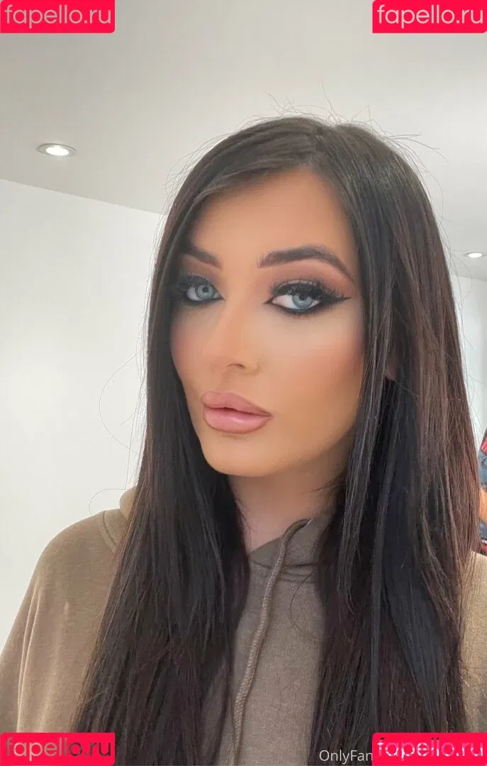 lorinajane Onlyfans Photo Gallery 