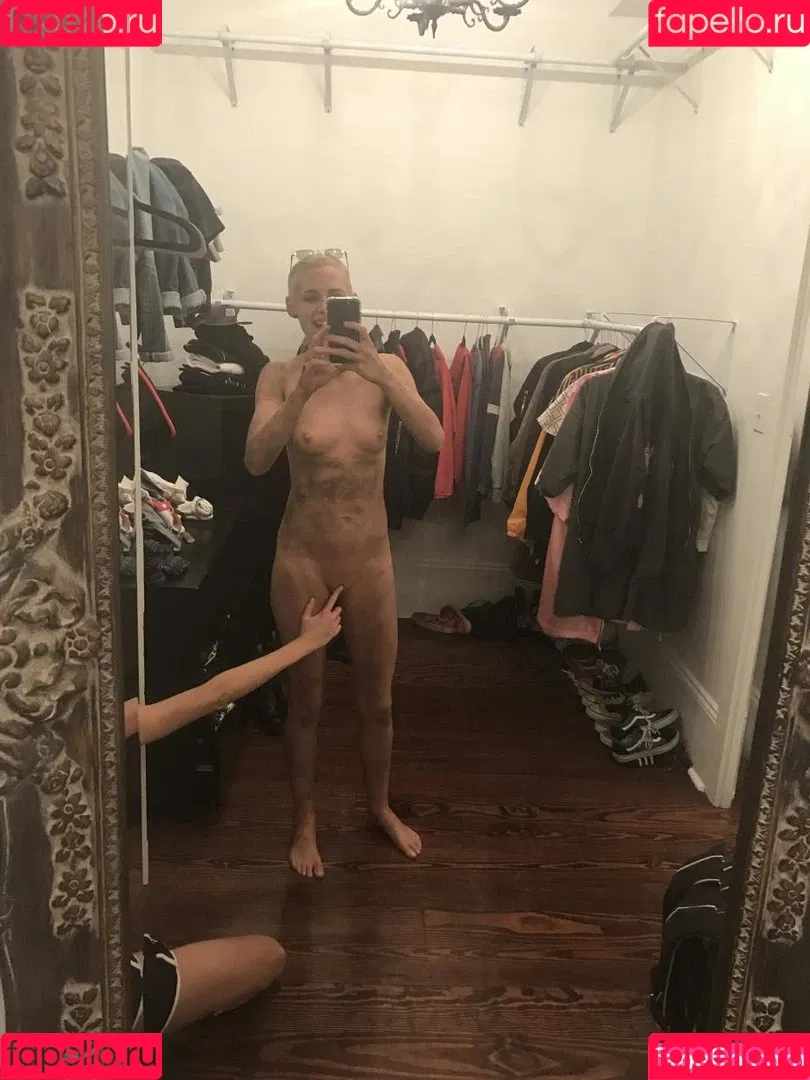 Kristen Stewart Onlyfans Photo Gallery 