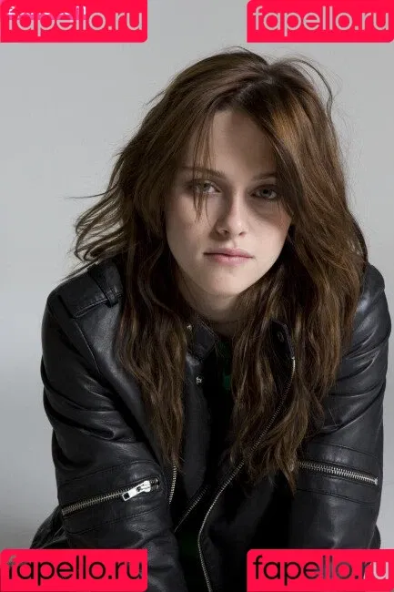 Kristen Stewart Onlyfans Photo Gallery 
