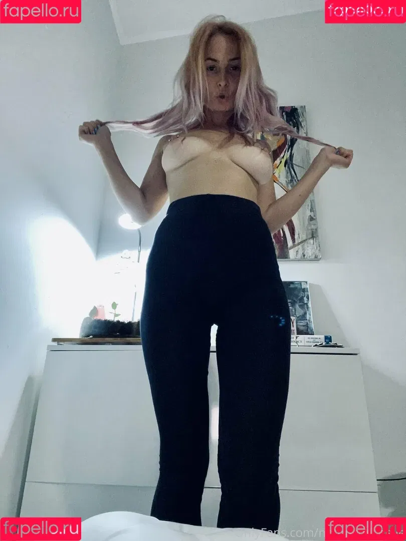 rosenroses Onlyfans Photo Gallery 