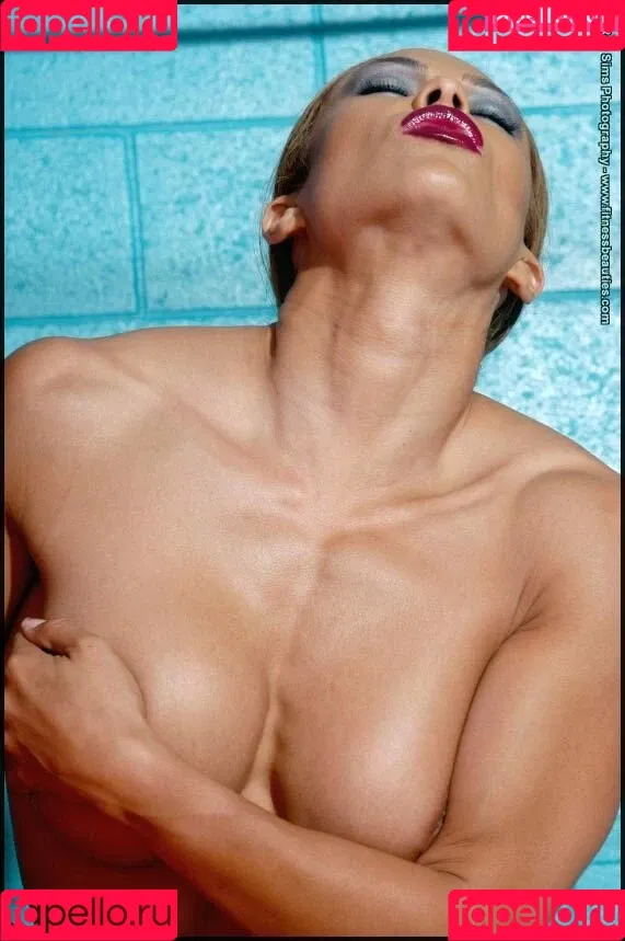 Dina Al-sabah Onlyfans Photo Gallery 