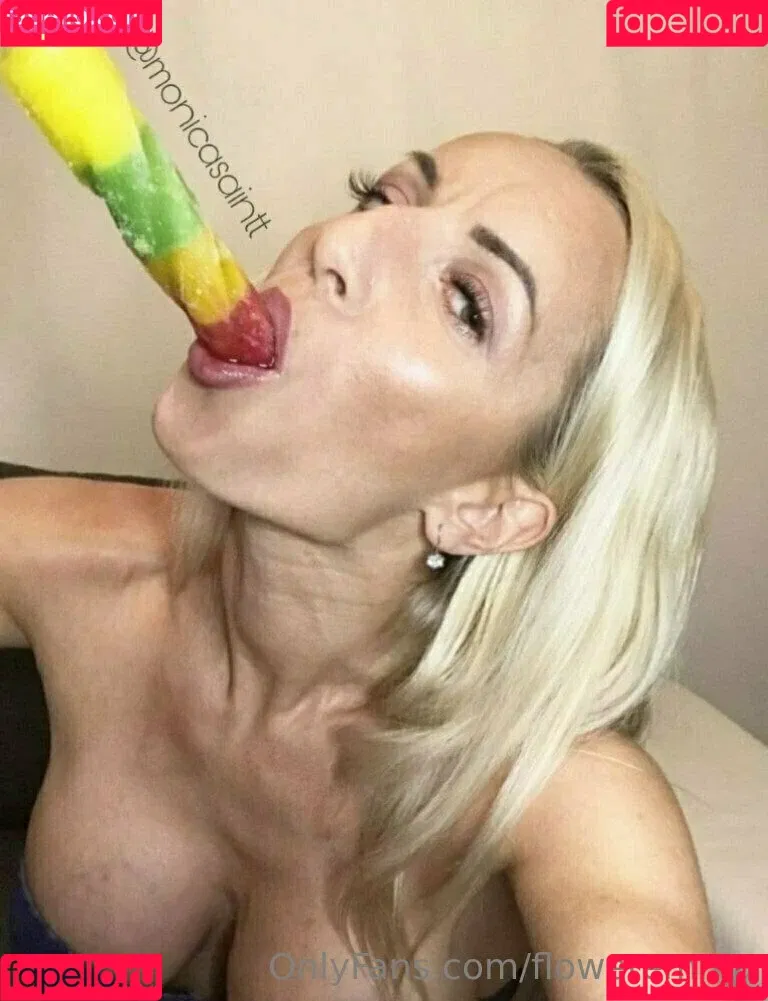 floweremma Onlyfans Photo Gallery 