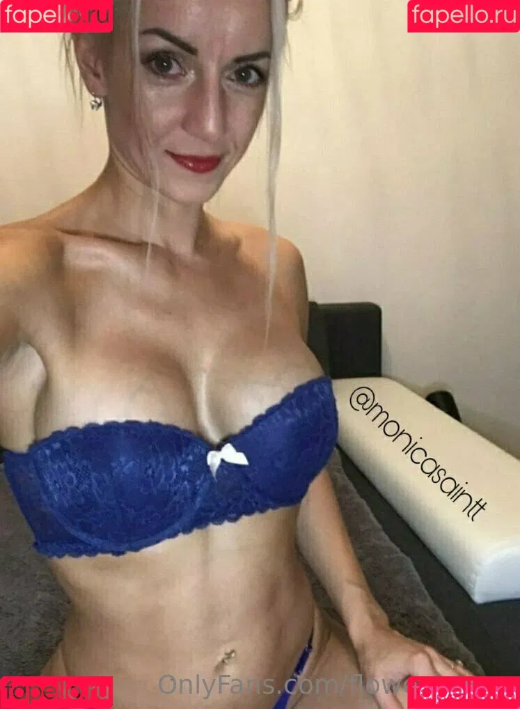 floweremma Onlyfans Photo Gallery 