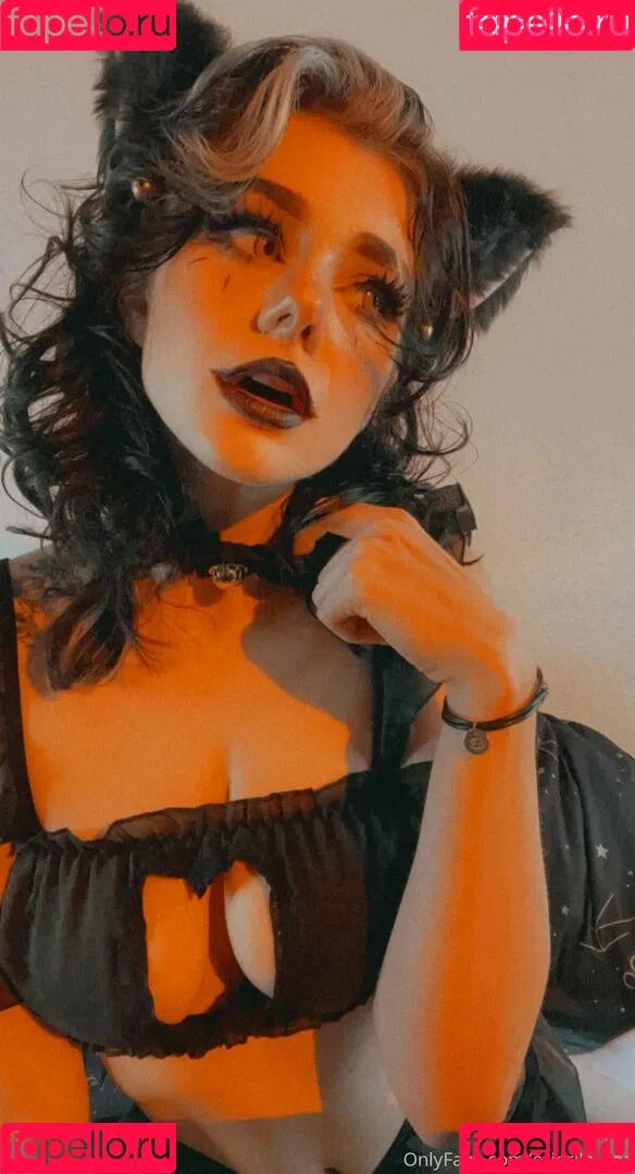 erinrileycos Onlyfans Photo Gallery 