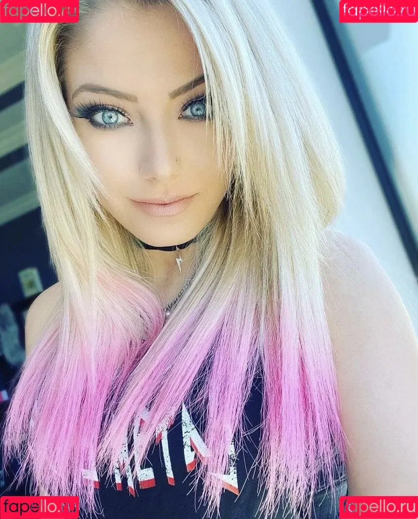 Alexa Bliss Onlyfans Photo Gallery 