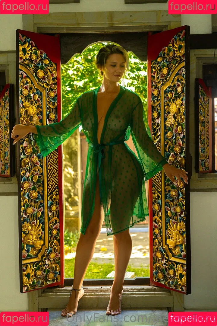 Alena Witch Onlyfans Photo Gallery 