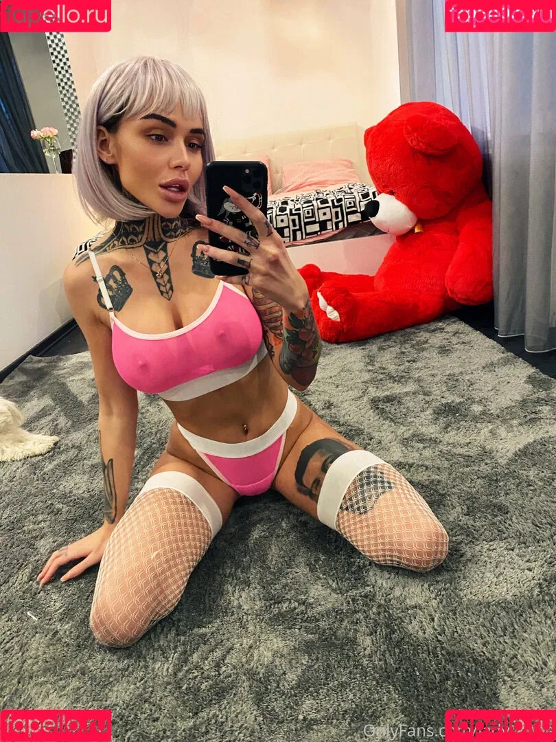 miafoxie Onlyfans Photo Gallery 