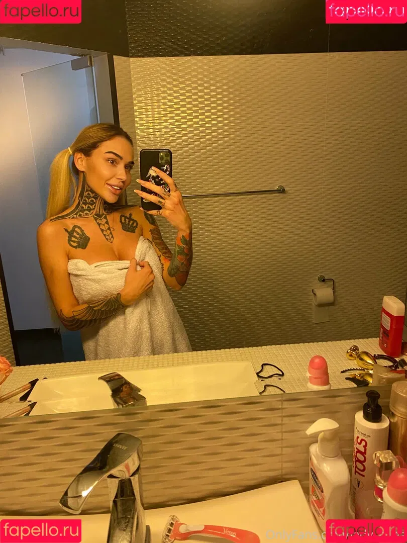 miafoxie Onlyfans Photo Gallery 