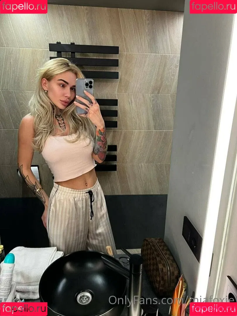 miafoxie Onlyfans Photo Gallery 