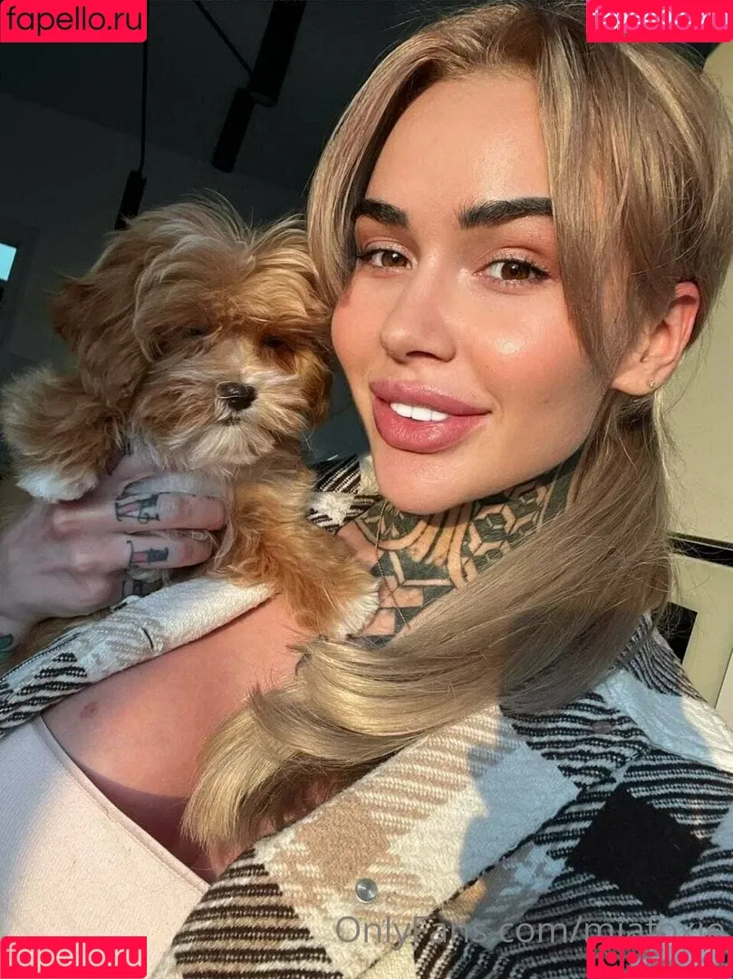 miafoxie Onlyfans Photo Gallery 