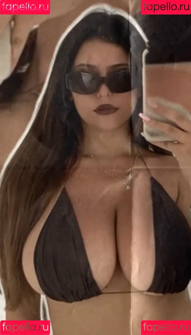 Coral Sharon Onlyfans Photo Gallery 