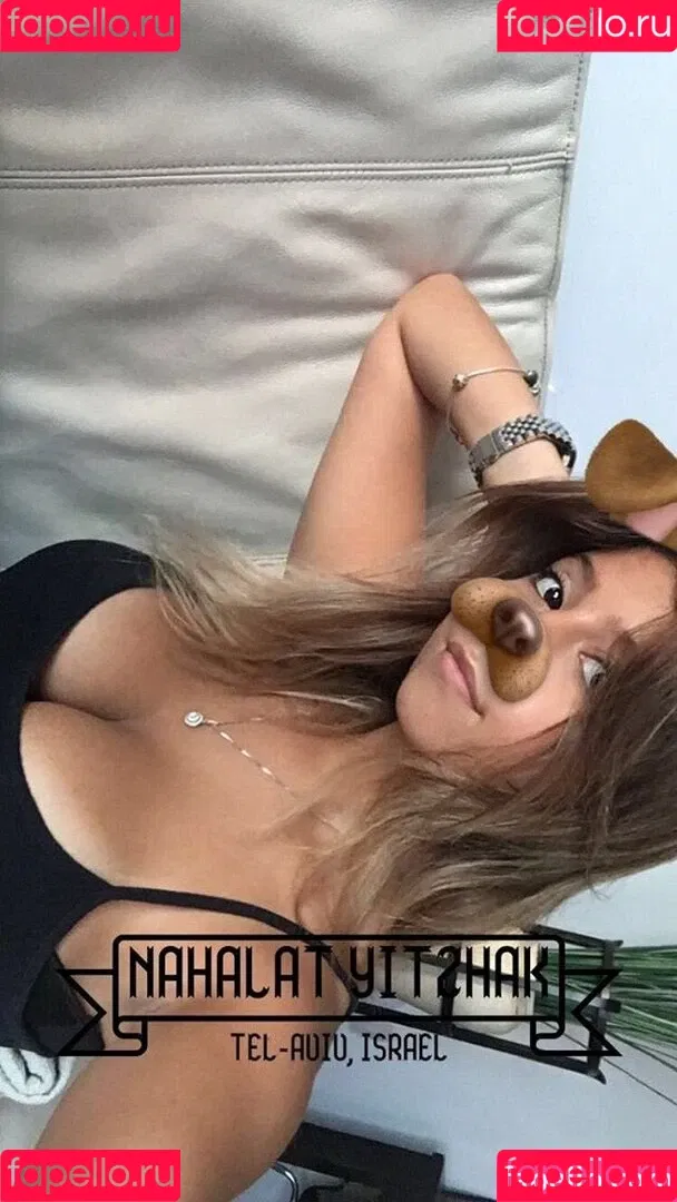 Coral Sharon Onlyfans Photo Gallery 