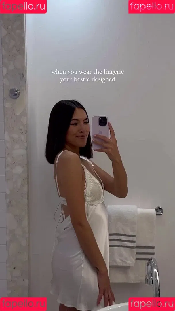 Shanti Tan Onlyfans Photo Gallery 