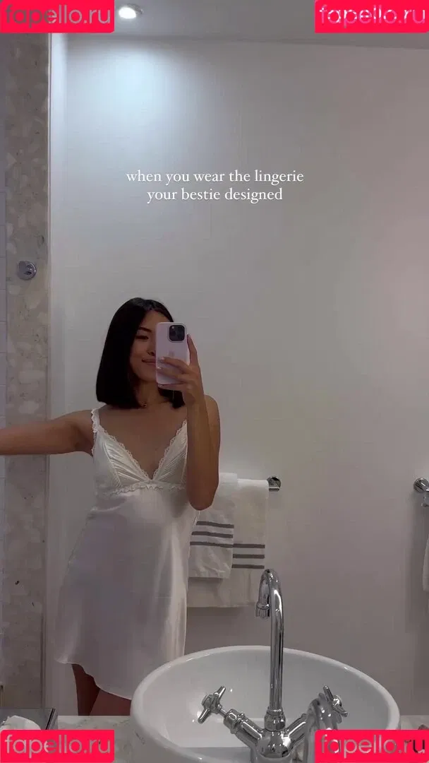 Shanti Tan Onlyfans Photo Gallery 