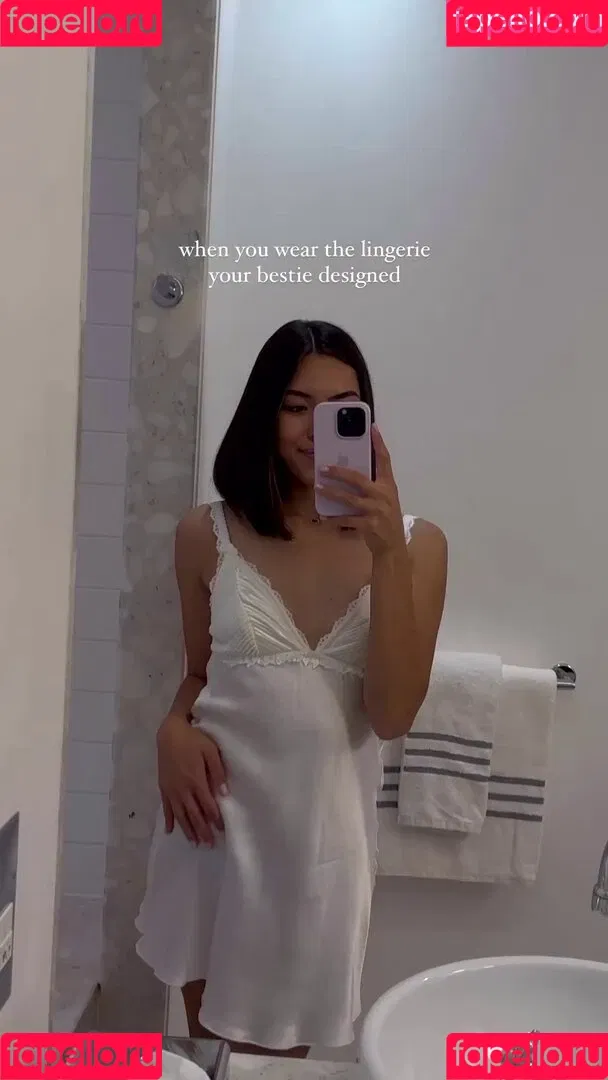 Shanti Tan Onlyfans Photo Gallery 