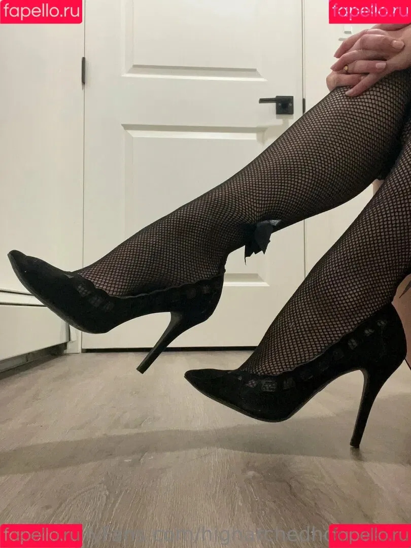 higharchedhoney444 Onlyfans Photo Gallery 