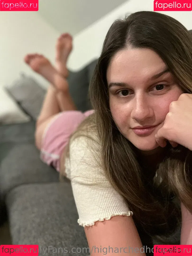 higharchedhoney444 Onlyfans Photo Gallery 