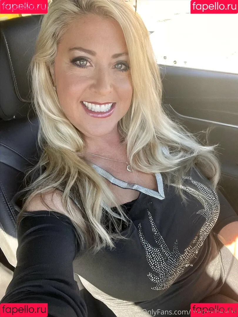 nitamarie1 Onlyfans Photo Gallery 
