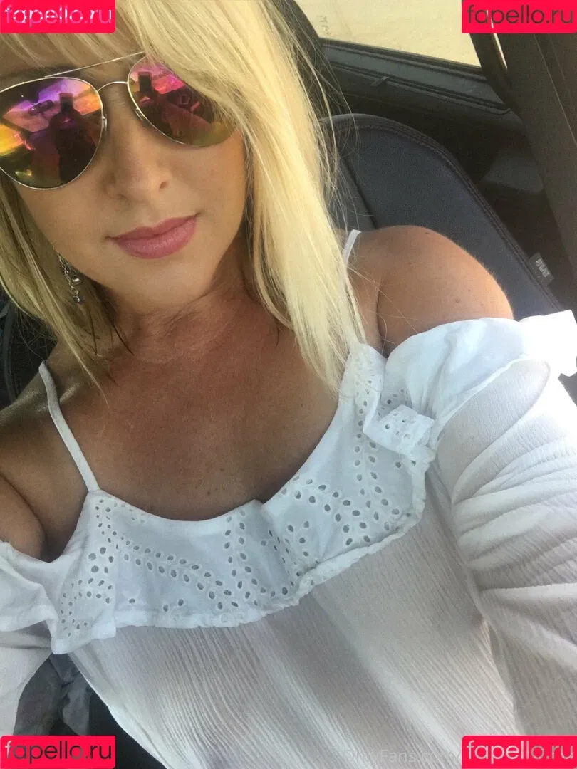 nitamarie1 Onlyfans Photo Gallery 