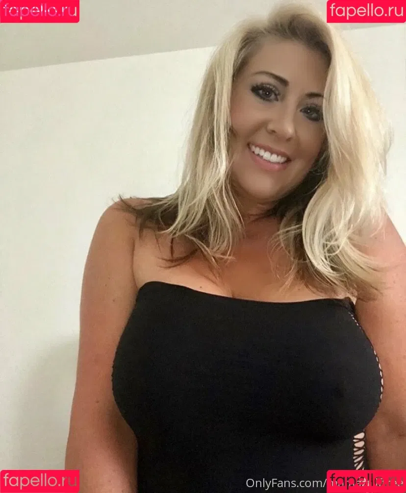 nitamarie1 Onlyfans Photo Gallery 