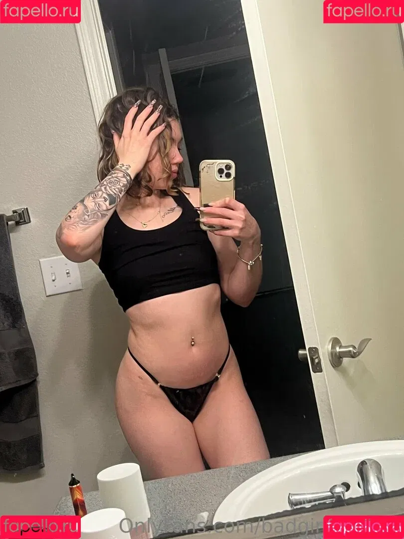monicamoore69 Onlyfans Photo Gallery 