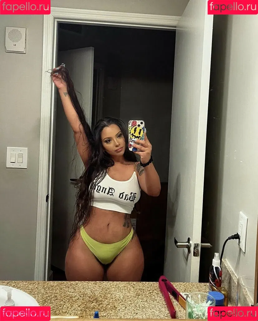 Bapricorn Onlyfans Photo Gallery 