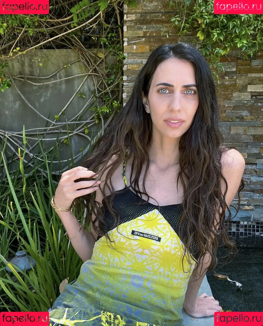 Hila Klein Onlyfans Photo Gallery 