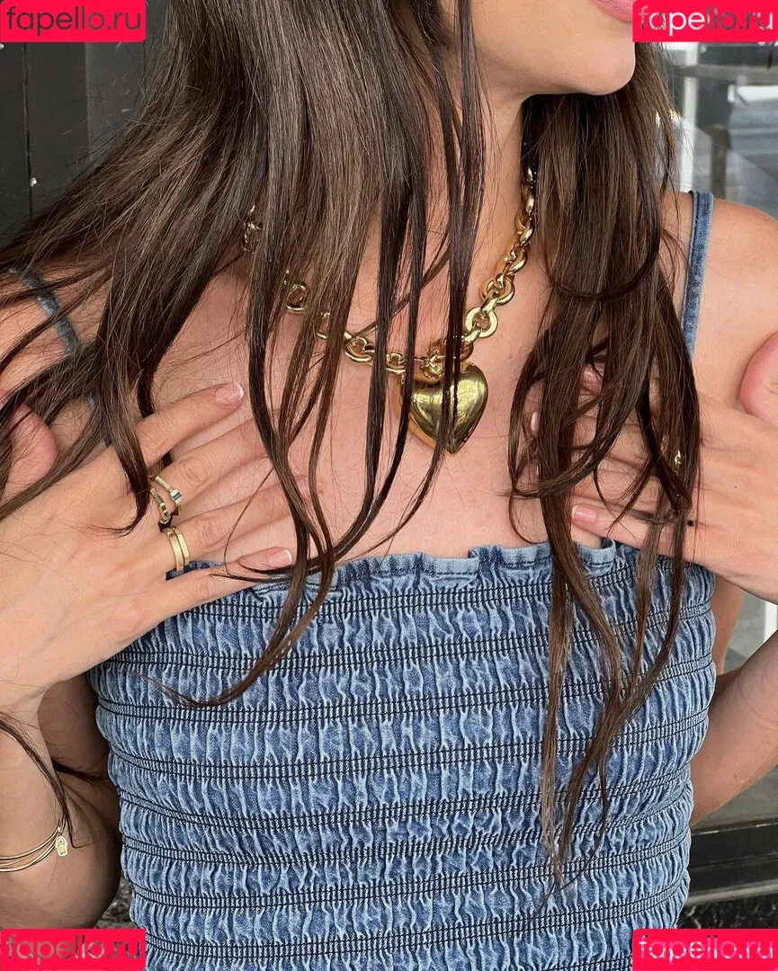 Hila Klein Onlyfans Photo Gallery 