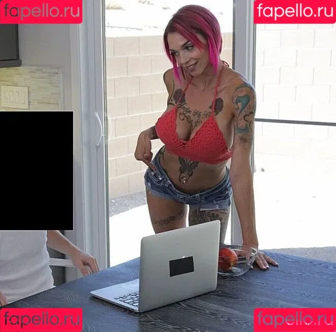 Anna Bell Peaks Onlyfans Photo Gallery 