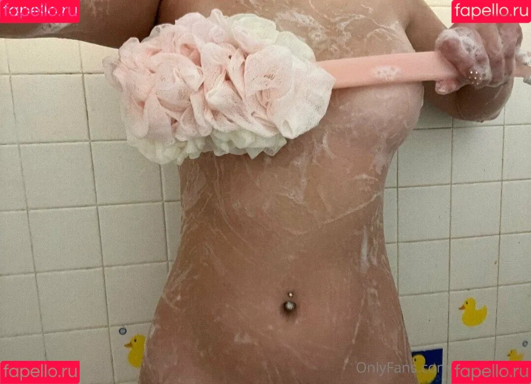 Miakumiho Onlyfans Photo Gallery 
